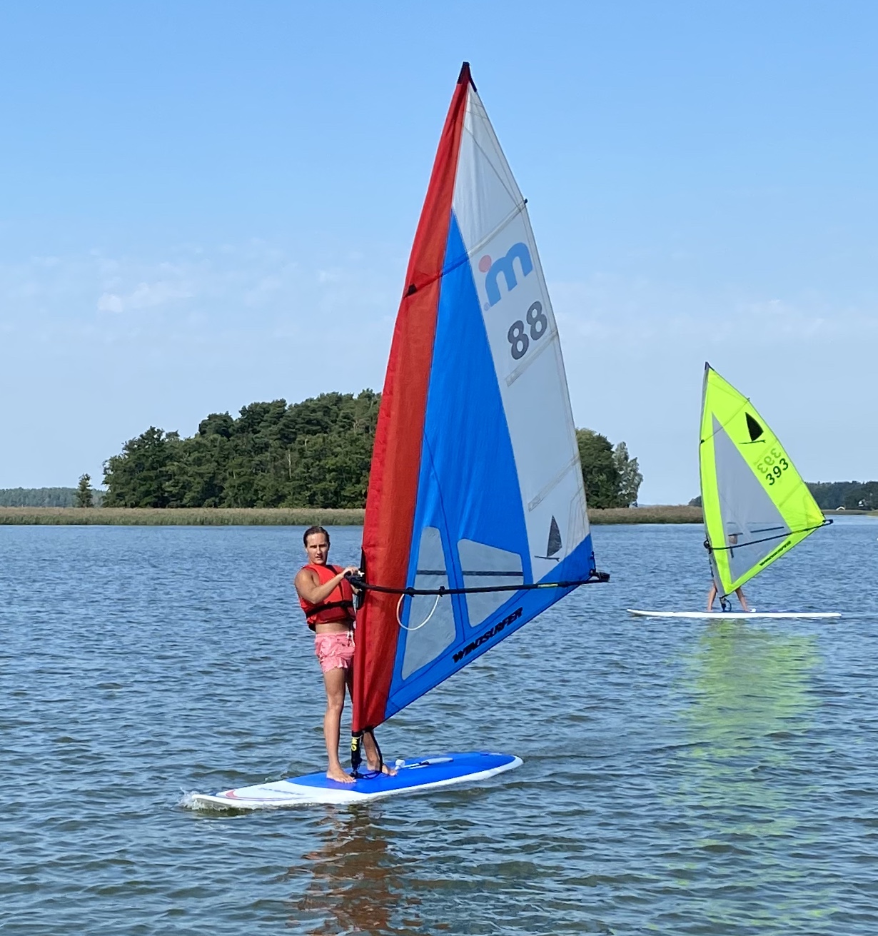 Toimintaa Turrin rannalla